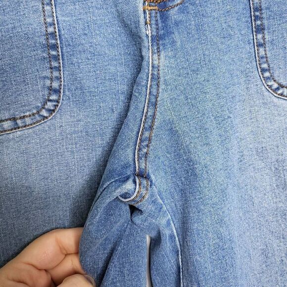 Chelsea & Violet High Waisted Wide Leg Button Fly Crop Jean Size 28 - Picture 5 of 10